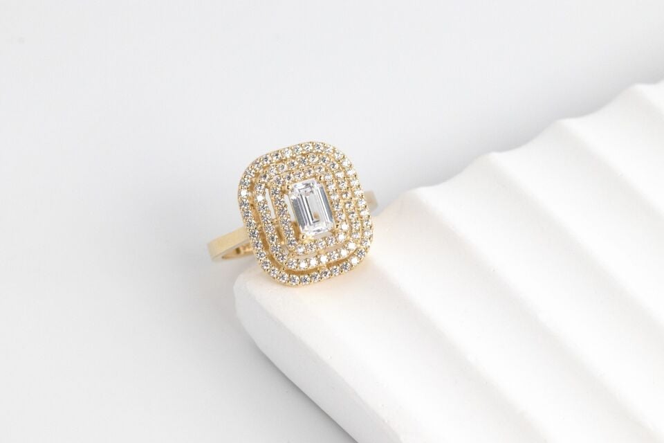 Aurum Radiance Baget Yüzük