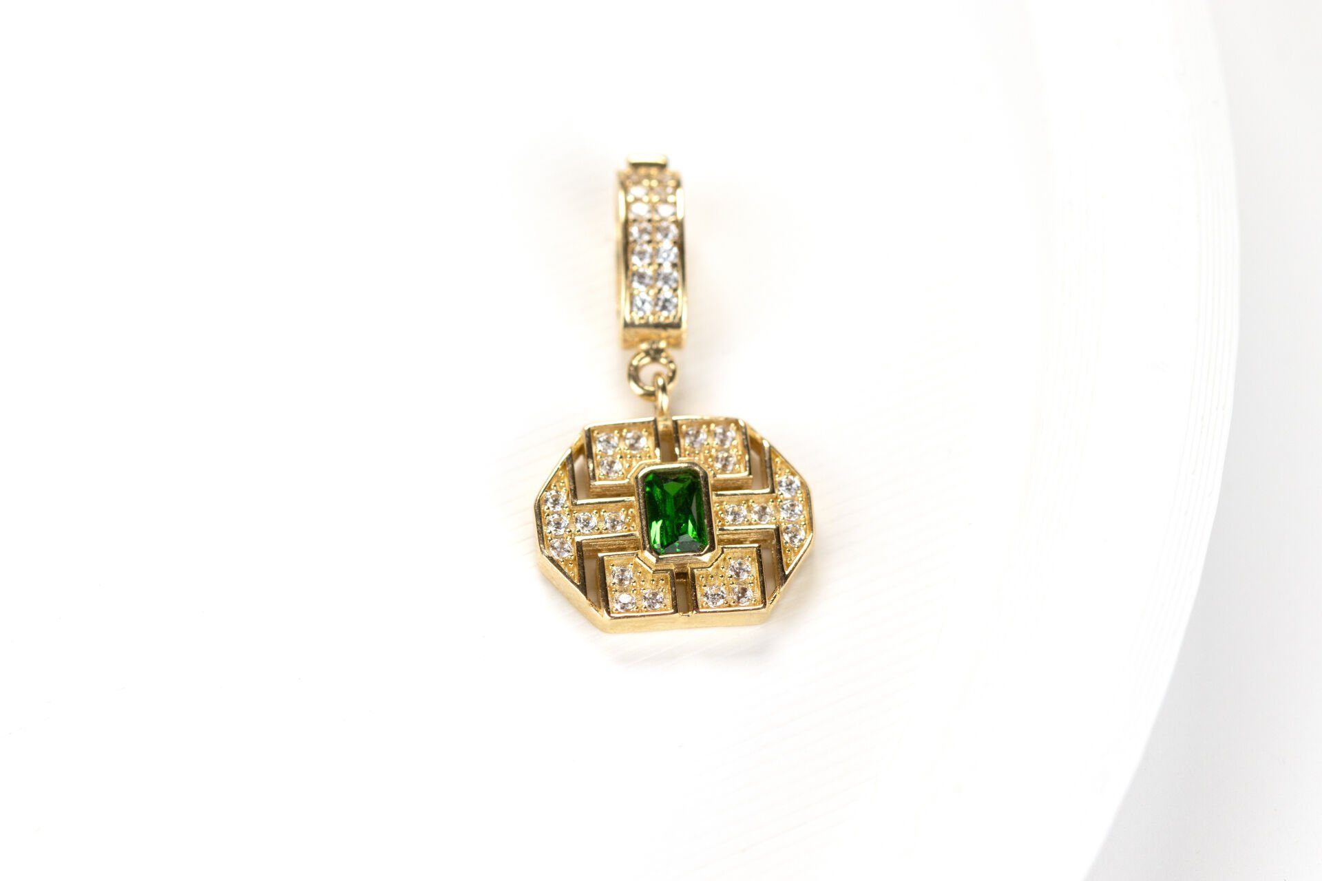 Serenay Charm