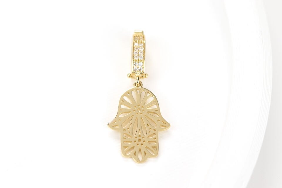 Fatma'nın Eli Charm